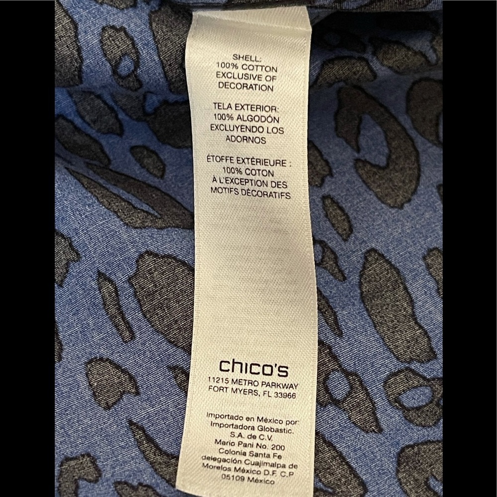 CHICO’S NO-IRON Woman’s Long Sleeve Top with Animal Print size Large - Picture 5 of 7